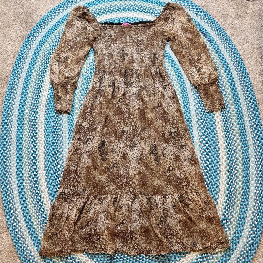 Betseyβ Johnson Peasant Tiered Midi Dress Large Smocked Puff Sleeve Animal Print